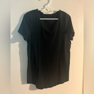 Lululemon T Shirt